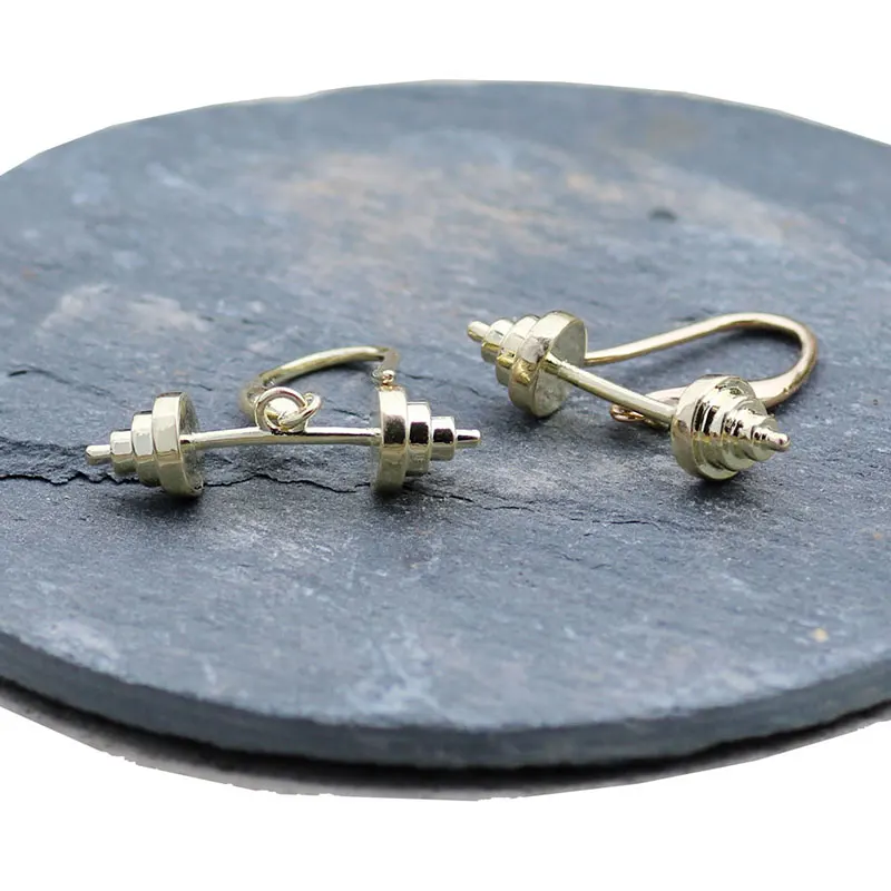 Фитнес-модель мотивация бодибилдинга потеря веса ювелирные изделия золотой цвет