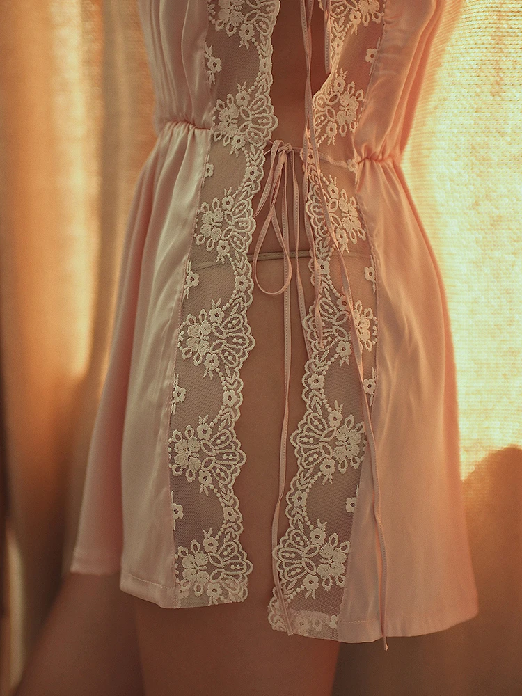 Пикантные Для женщин Летняя ночная рубашка Ночное платье Шелковый Атлас Кружево