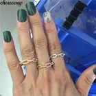 Кольцо женское из серебра 925 пробы с фианитами AAAAA