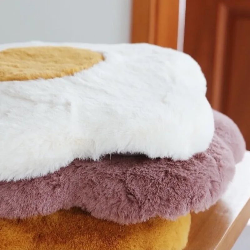 

7 Colors Creative Poached Egg Little Daisy Flower Shape Cushion Soft Plush Stuffed Pillows Winter Warm Seat Cushions Home Decor