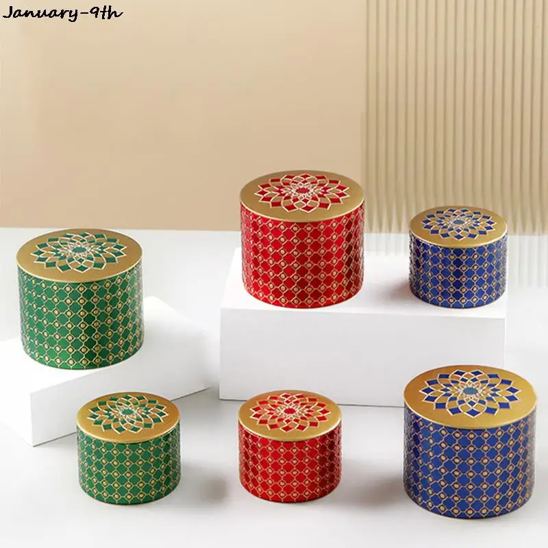 

Банки для изготовления свечей «сделай сам», жестяная тарелка, пустая круглая коробка для хранения косметики с крышками из древесного зерна,...