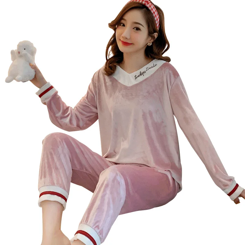 

Женская пижама, атласное шелковое нижнее белье, Золотая Бархатная Пижама, благородная кружевная Домашняя одежда, одежда для сна, костюм из д...