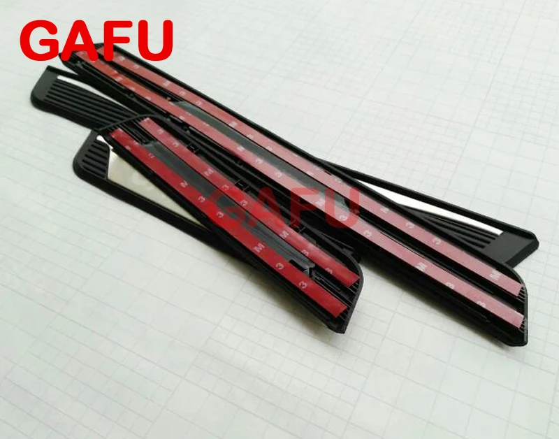 Наклейка на пороги автомобиля для Renault Captur Накладка порог из нержавеющей стали