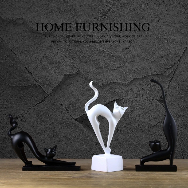 

European Resin Lucky Cat Ornaments Home Livingroom Table Furnishing Crafts Decor TV Cabinet Display Window Figurines Decoration
