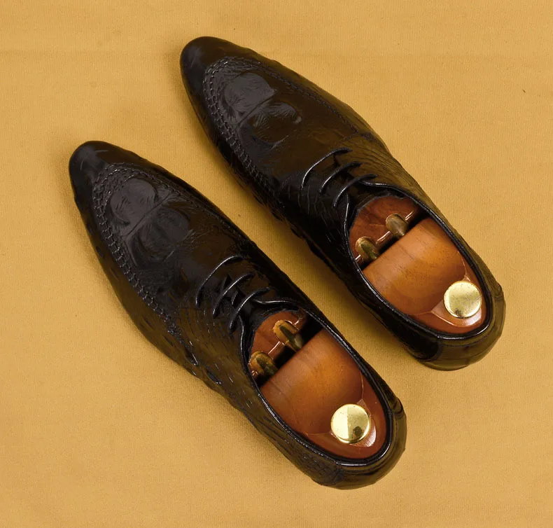 

Italian Male Oxford Handmade Mens Dress Shoes Genuine Leather Black Khaki Wine Red Lace Up Brogue Wedding Derby Shoes For Men