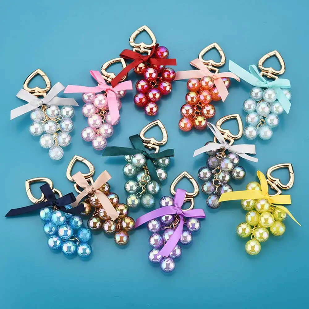

Shiny Solid Color Grape Bead String Pendant Keychain with Heart Shape Key Ring