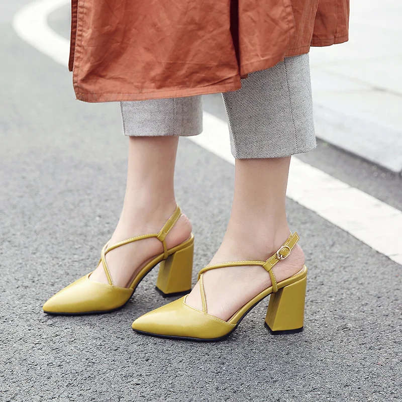 Новинка 2019 женская обувь: сандалии Мэри Джейн большие красные светильник с