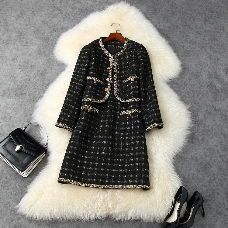

European and American women's wear 2020 winter new style Long - sleeved fine button coat Tank dress Fashion two-piece set