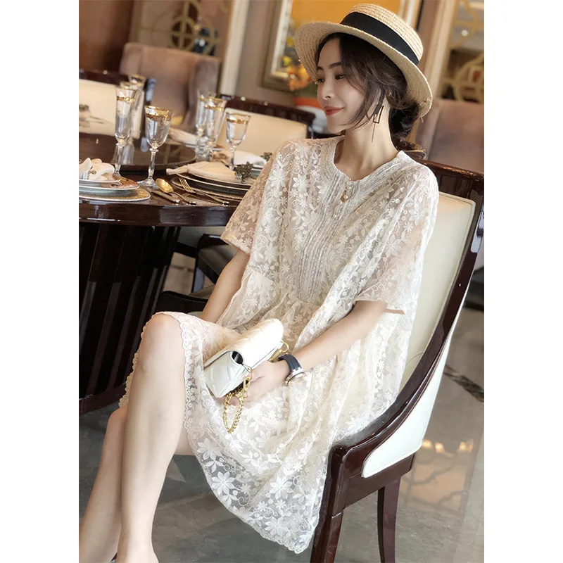 

Lace dress heavy industry straight French temperament goddess model gentle wind spring summer 2021 new European goods