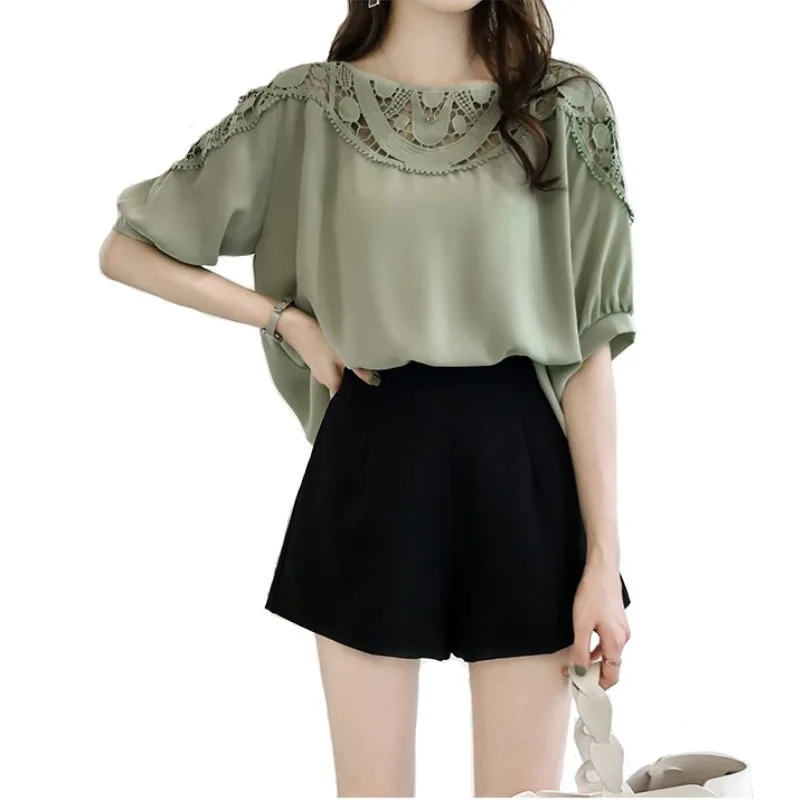 Рисунок 4 - Женская шифоновая блузка с рукавом до локтя