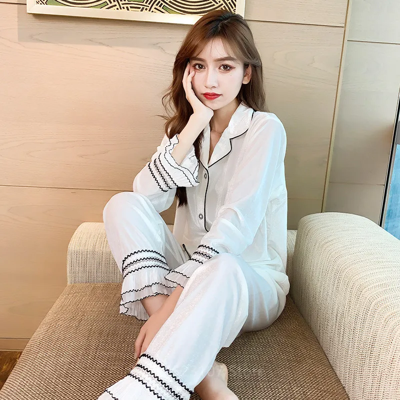 

Autumn Winter Warm Velvet Fashion Pajamas Set for Woman Trumpet Sleeves Lace Lapel Long Sleeve Elegant Sleepwear Nightwear