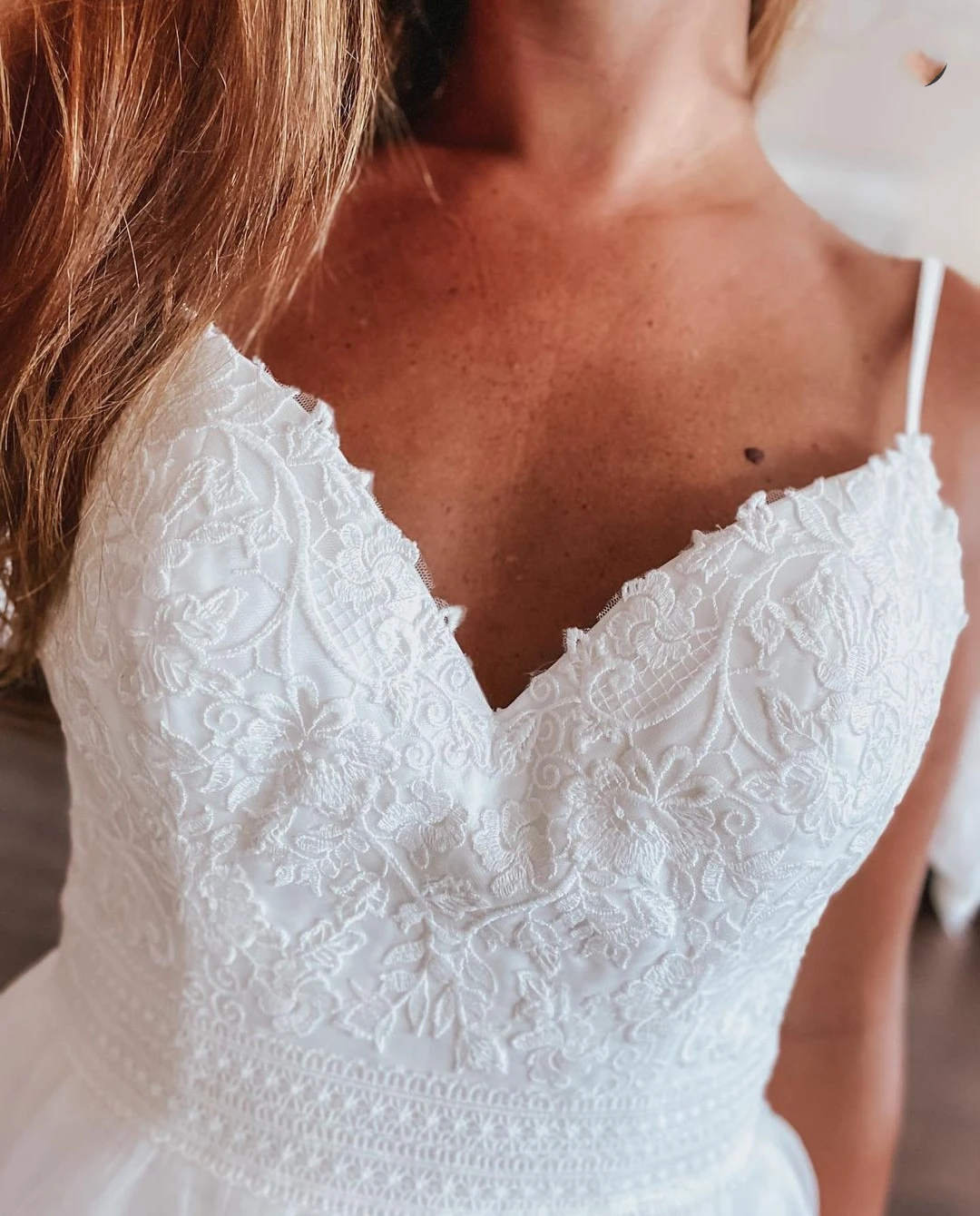 

Wedding Dress Lace 2021 Sweetheart Spaghetti Strap Sleeveless Lace A-Line Princess Charming Bridal Gown Robe De Mariee Elegant