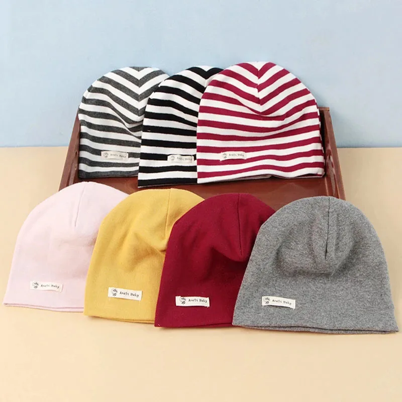 

Детская шапка-бини в полоску, на осень/зиму