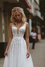Женское свадебное платье с V-образным вырезом, кружевное простое ТРАПЕЦИЕВИДНОЕ платье для невесты