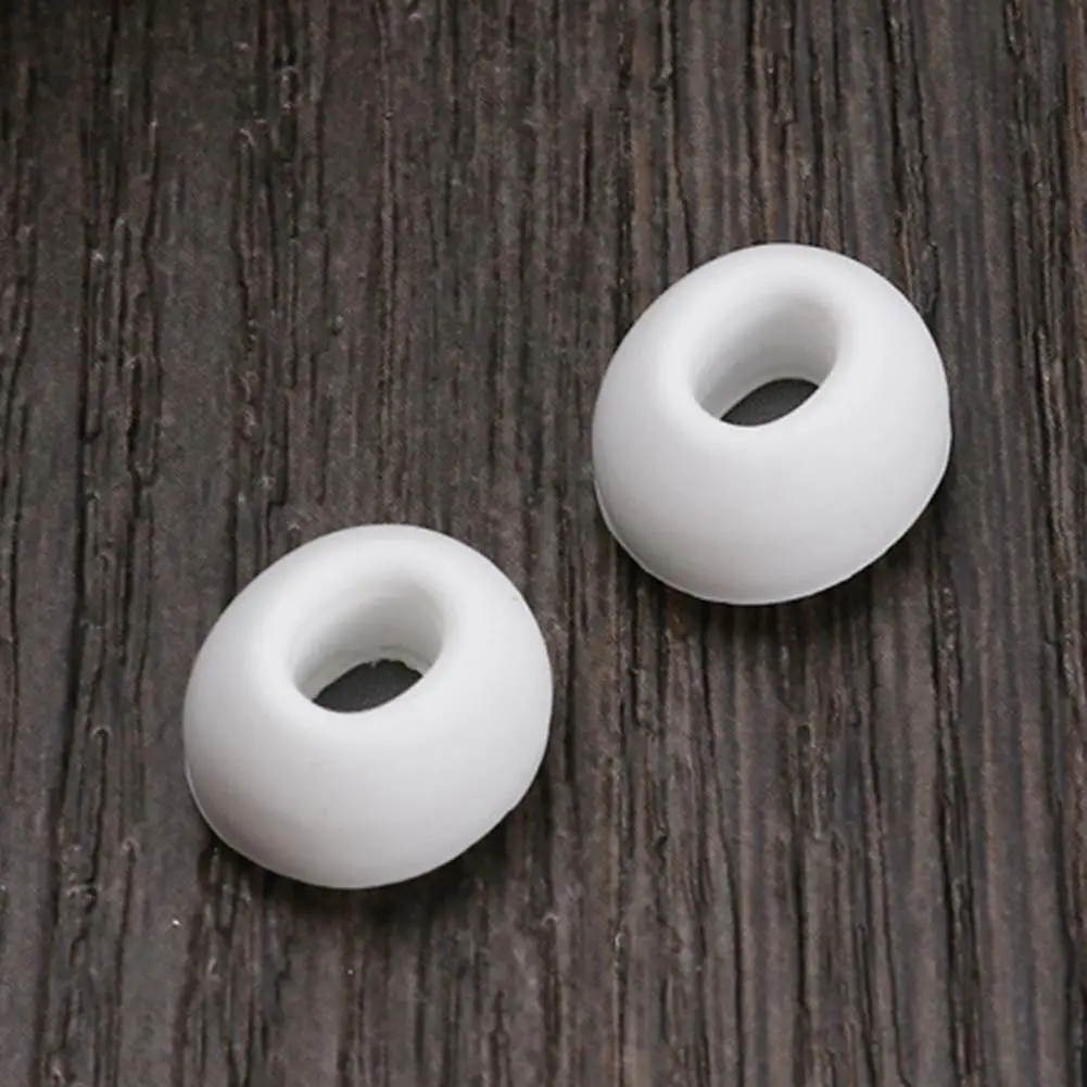 

2Pcs Replacement Silicone Soft Ear Tips Buds Eartips for AirPods Pro Earphone Earbud Covers Cap Earbuds Bud Tip