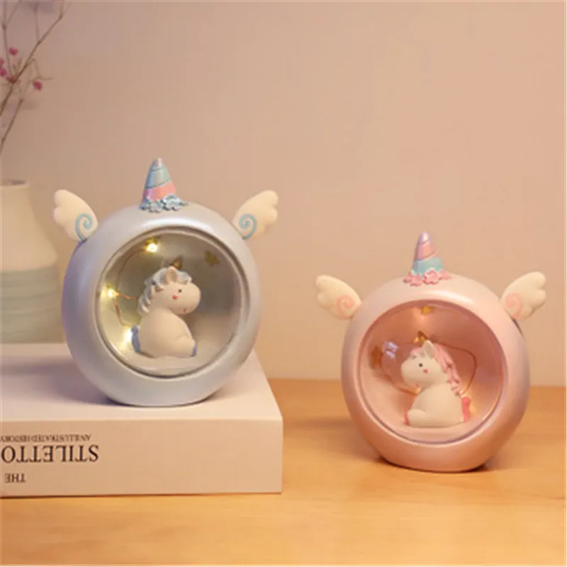 

LED Decoration Resin Crystal Ball Unicorn Lamp for Home Kid Room Bedside Night Light Decor Light for Children Birthday Gift