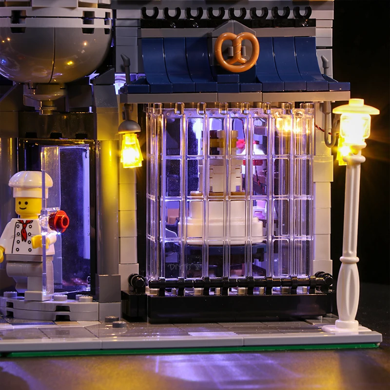 

The Led Light Set For Assembly Square 10255 Building Blocks Creator City Street Toys 15019 (light with Battery box)