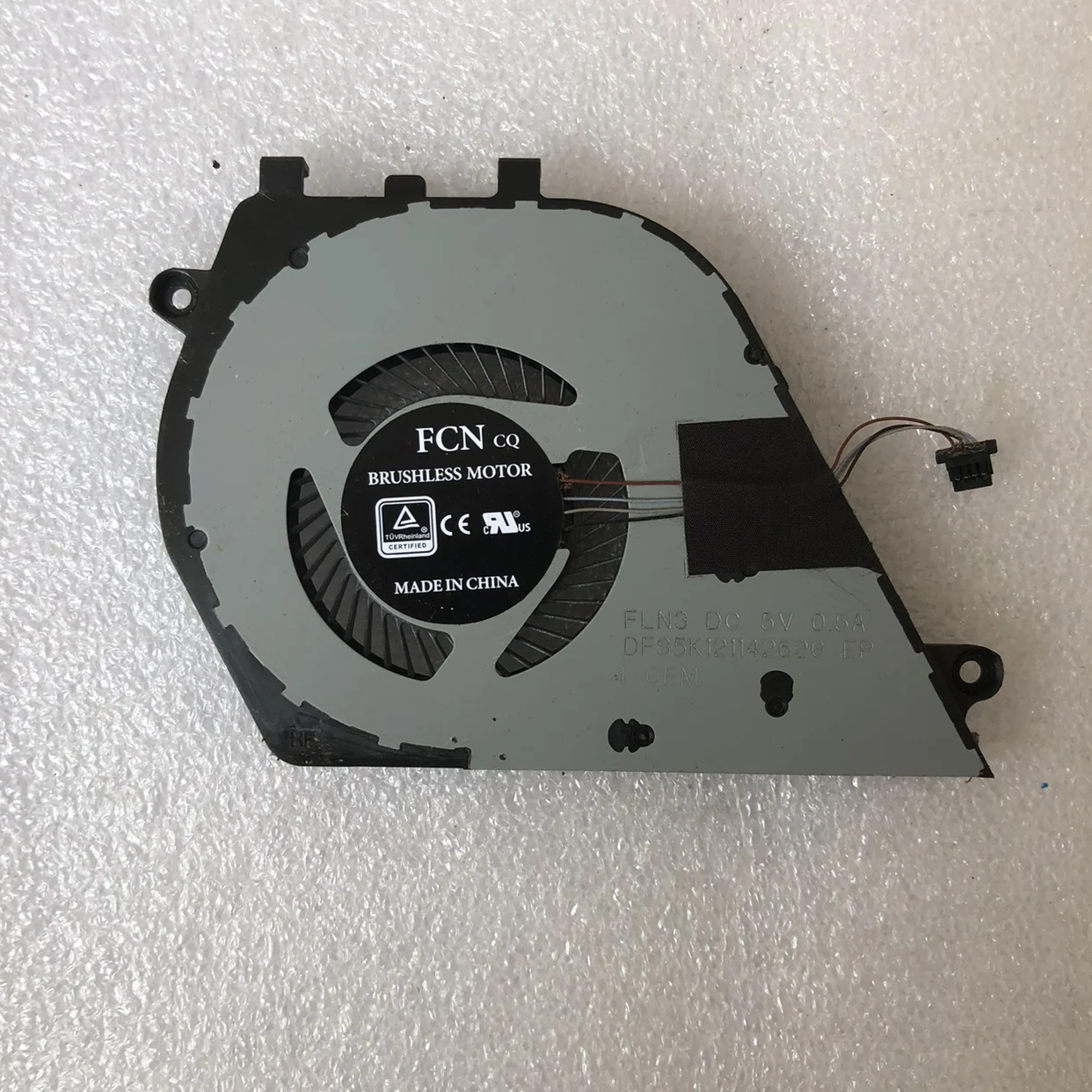 

Новый вентилятор охлаждения процессора для DELL Inspiron /Vostro 5590 5598 5490 5498 0CKNH2/0M638T DFS5K12114262G FLN3 радиатор