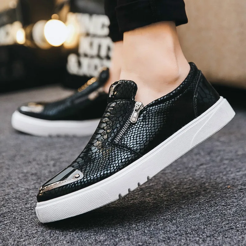

Fashion Serpentine Men Shoes Summer Cool Zipper Loafers Men Casual Shoes Black Sliver Snake Pattern Breathable Size 39-44 N3-78