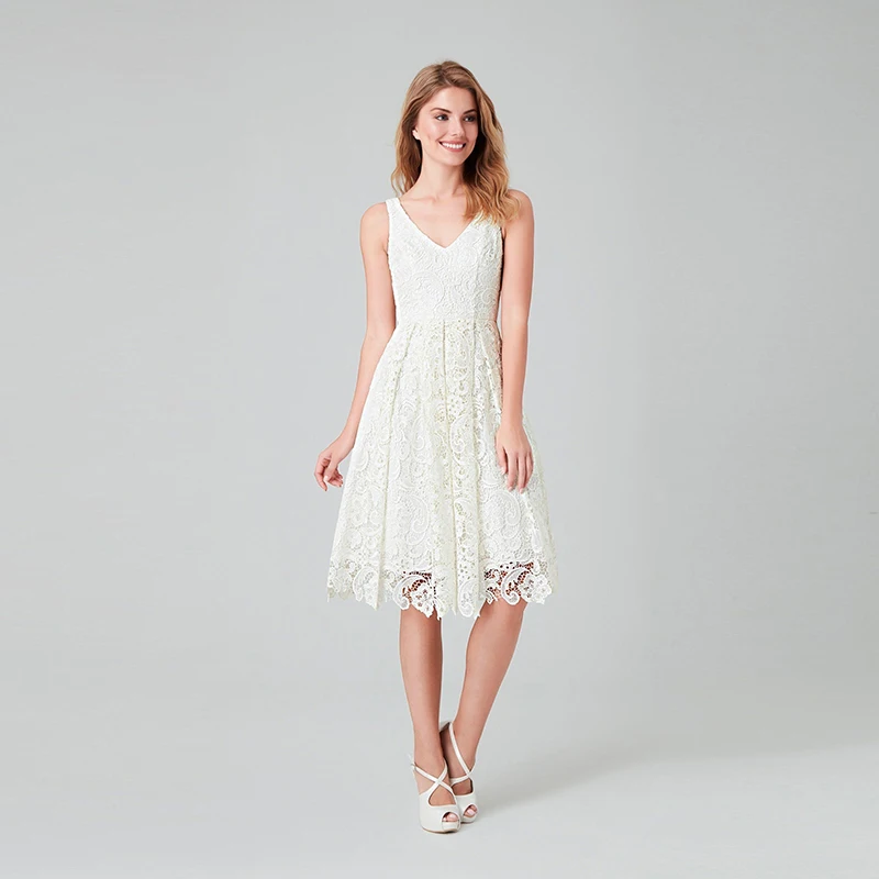

Latest Arrival Holy Short Lace Mother of the Bride Dresses A Line V Neck Sleeveless Knee Length Wedding Guest Gowns Back Out