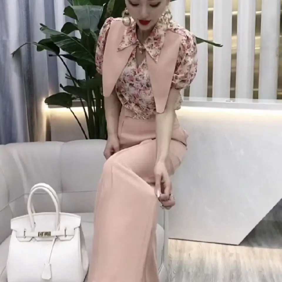 

Light luxury design sense online celebrity explosions two-piece 2021 summer new fashion women's slim tops straight pants