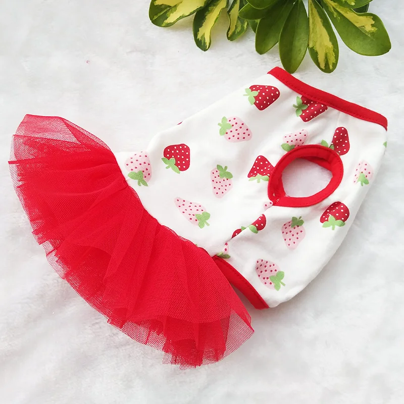 Милая Клубничная Одежда для собак летняя одежда домашних животных костюм