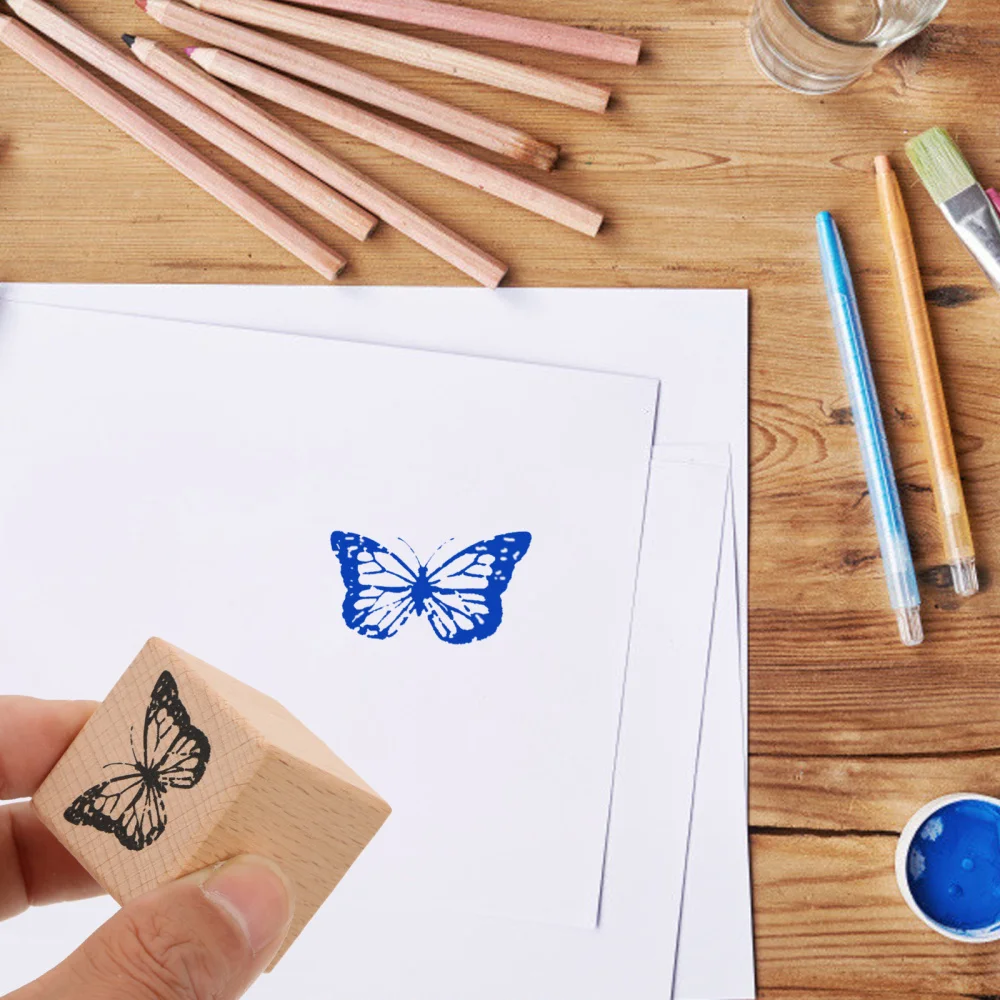 

12Pcs Retro Insect Butterflies Decoration Stamps DIY Wooden Stamp (Random Style)
