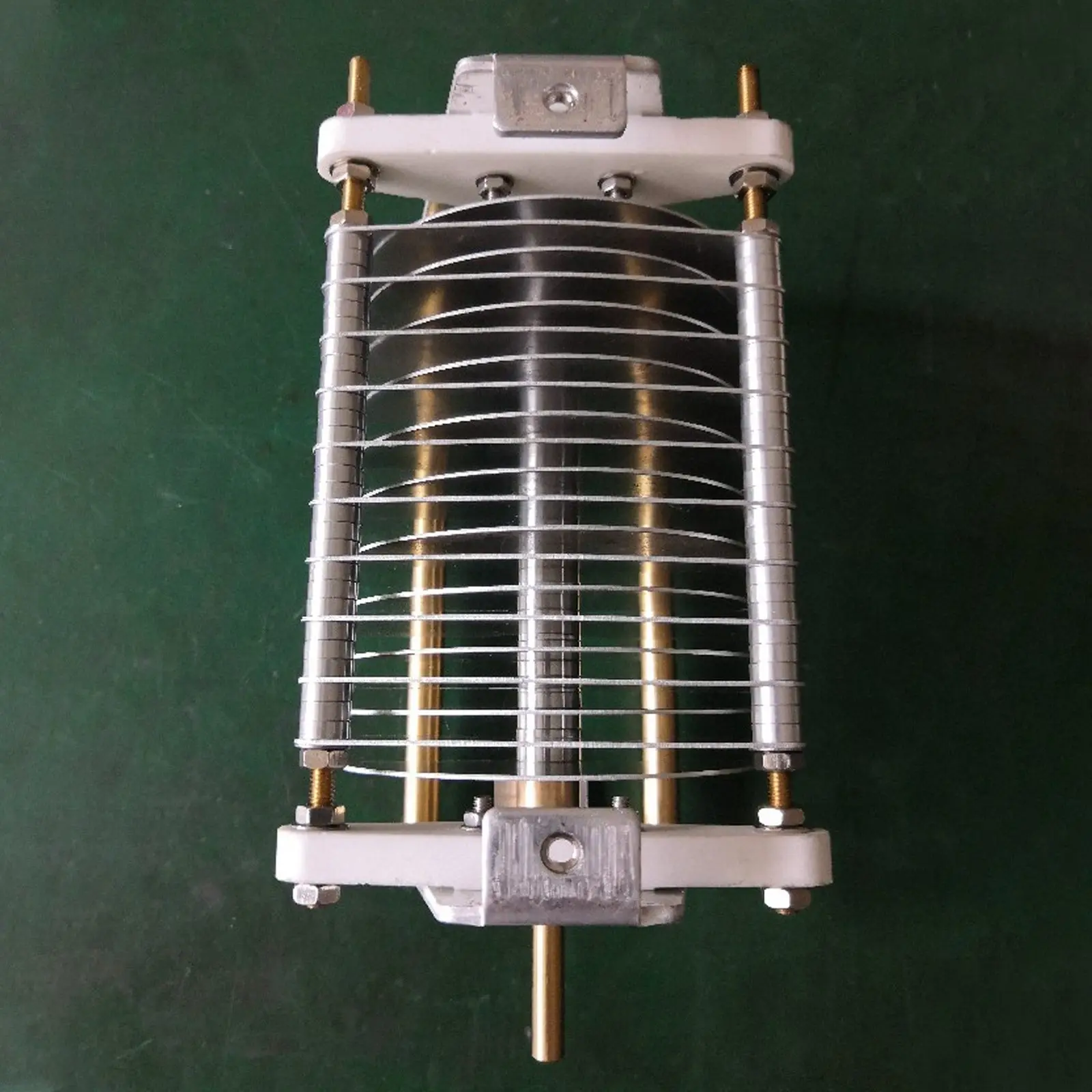 Condensador dieléctrico de aire de una unidad, nuevos instrumentos eléctricos, DC 2000V, 15-240PF, 2000V
