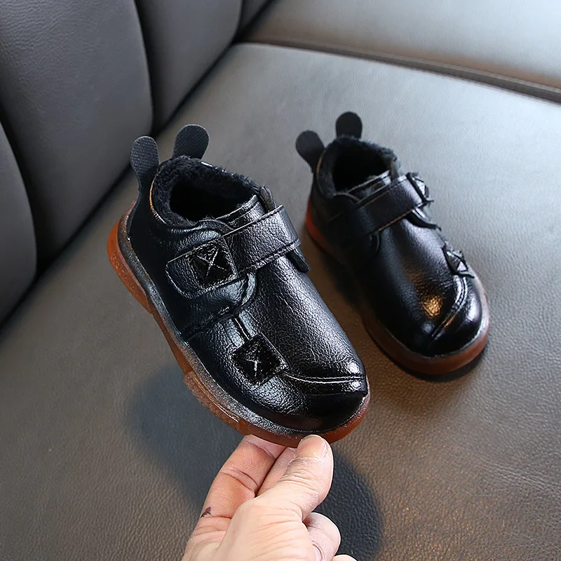 

2020 High Quality Children Leather Shoes Boys Sneakers Breathable Baby Toddler Shoes Flat Velcro Keep Warm Leisure Boys Sneaker