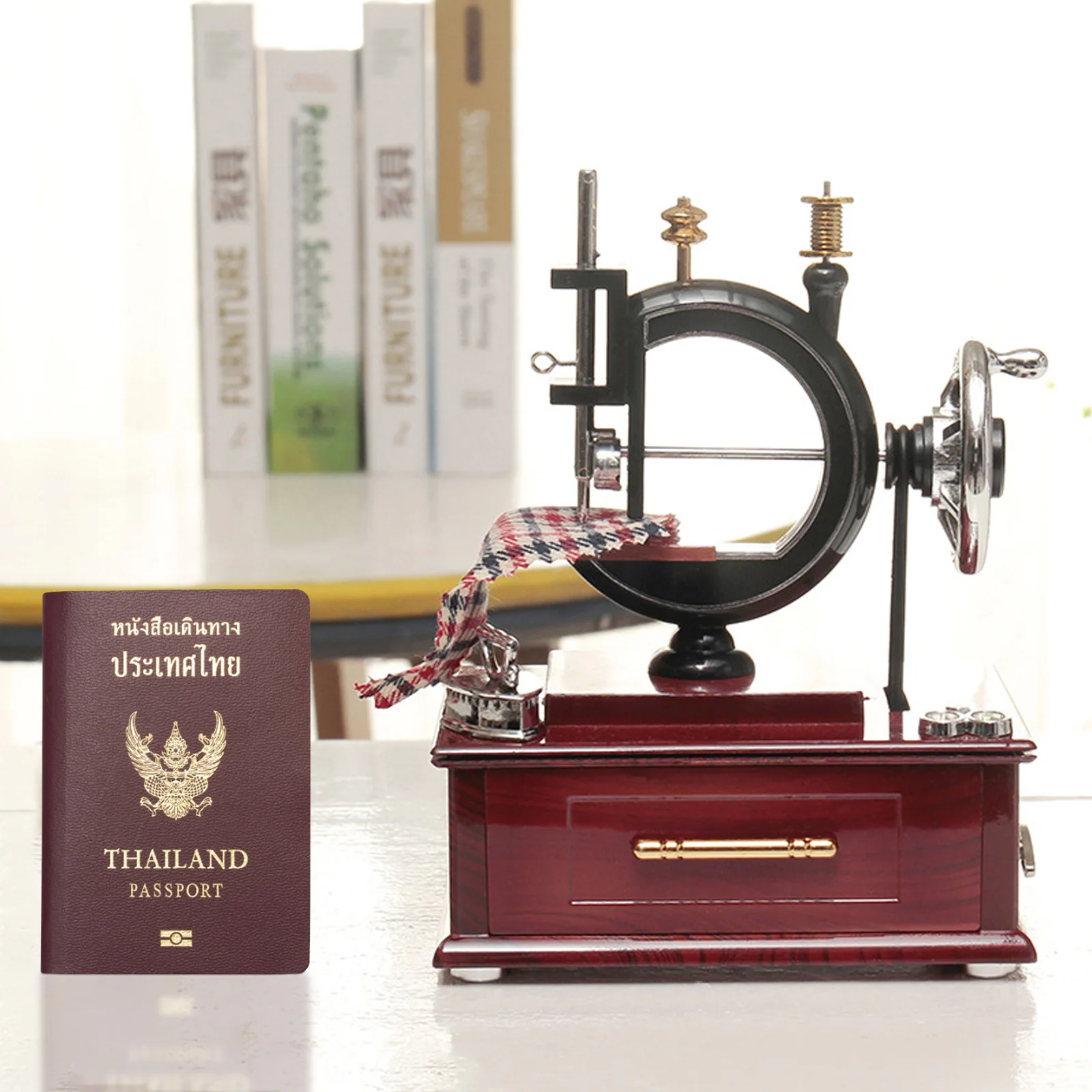 

Vintage Sewing Machine Music Box, Hand Crank Clockwork Mechanical Musical Box for Home Crafts Decoration Birthday Festival Gift
