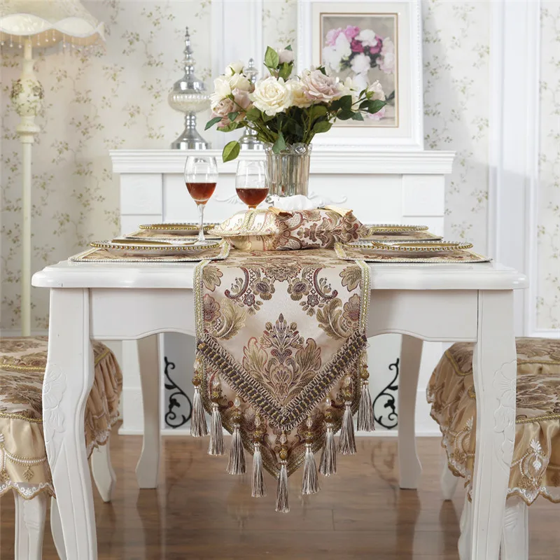 

EUROPEAN RETRO LUXURY TABLE RUNNER MULTI SPIKE TASSEL PENDANT FASHION CLASSIC COFFEE TABLE DECOR NOBLE JACQUARD TABLE RUNNER