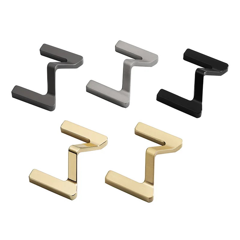 

Light Luxury Letters M L Handle Wardrobe Door Handle Modern Simple Cabinet Handles Golden Drawer Pulls Furniture Hardware