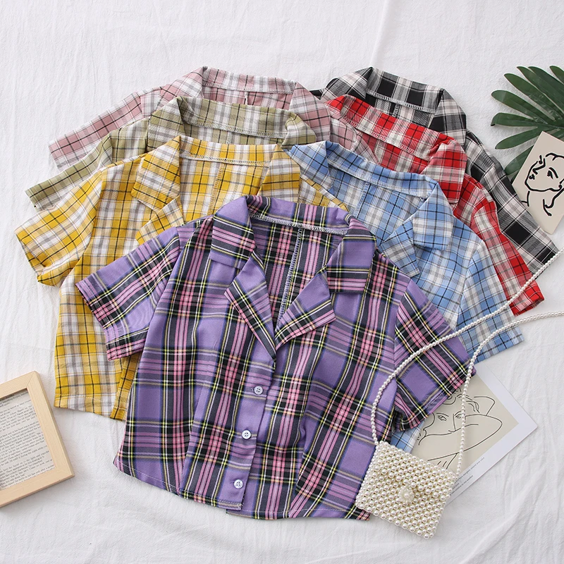 

OUMEA Women Plaid Crop Shirts Shorts Sleeve Buttons Front Check Boxy Shirt Crop Top Revere Collar Check Vintage Cropped Shirts