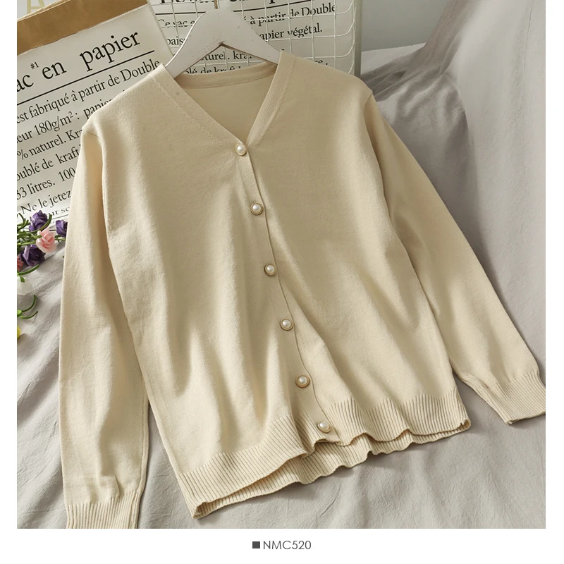 Женский трикотажный костюм тройка однотонный кардиган на пуговицах с жемчугом и