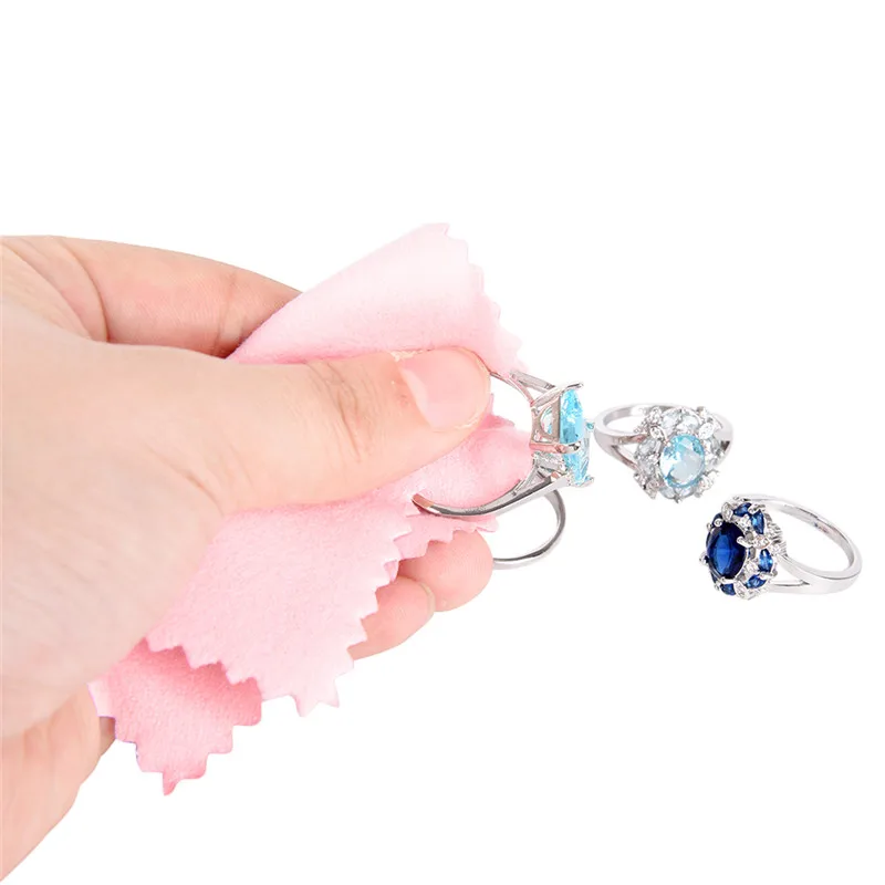 

50pcs Cleaning Cloth Polishing Cloth Wholesale Jewelry Polishing Silver Burnishing Buffing Clean Tool Jewelry Cleaner