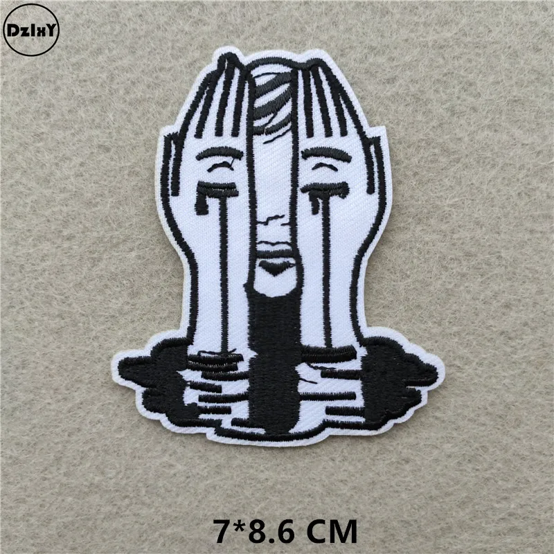 1-PCS-E-23 46 стилей на выбор) черно-белые нашивки с вышивкой для футболки с утюгом в полоску Одежда для Аппликации Наклейки для одежды значки - Цвет: 1-PCS-E-23