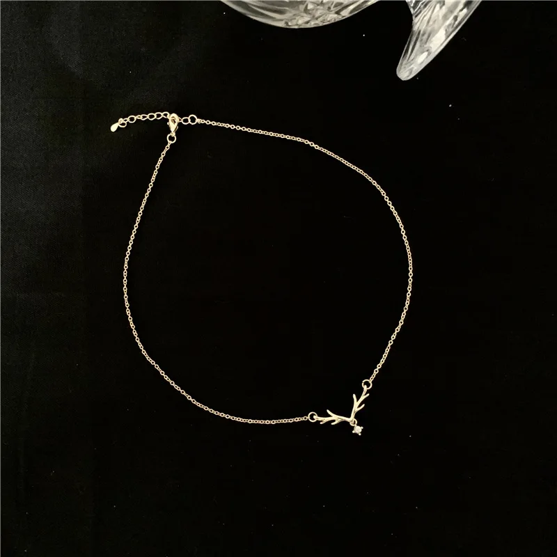 Классические Элегантные оленьих рогов Стразы инкрустированные ожерелье кулон в