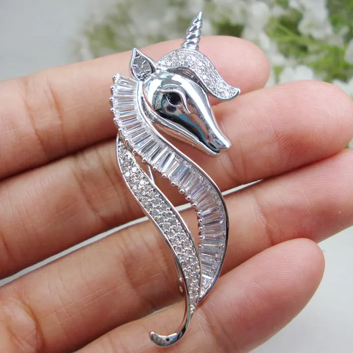 Винтажная подвеска в виде лошади единорога искусственный циркон подарок с