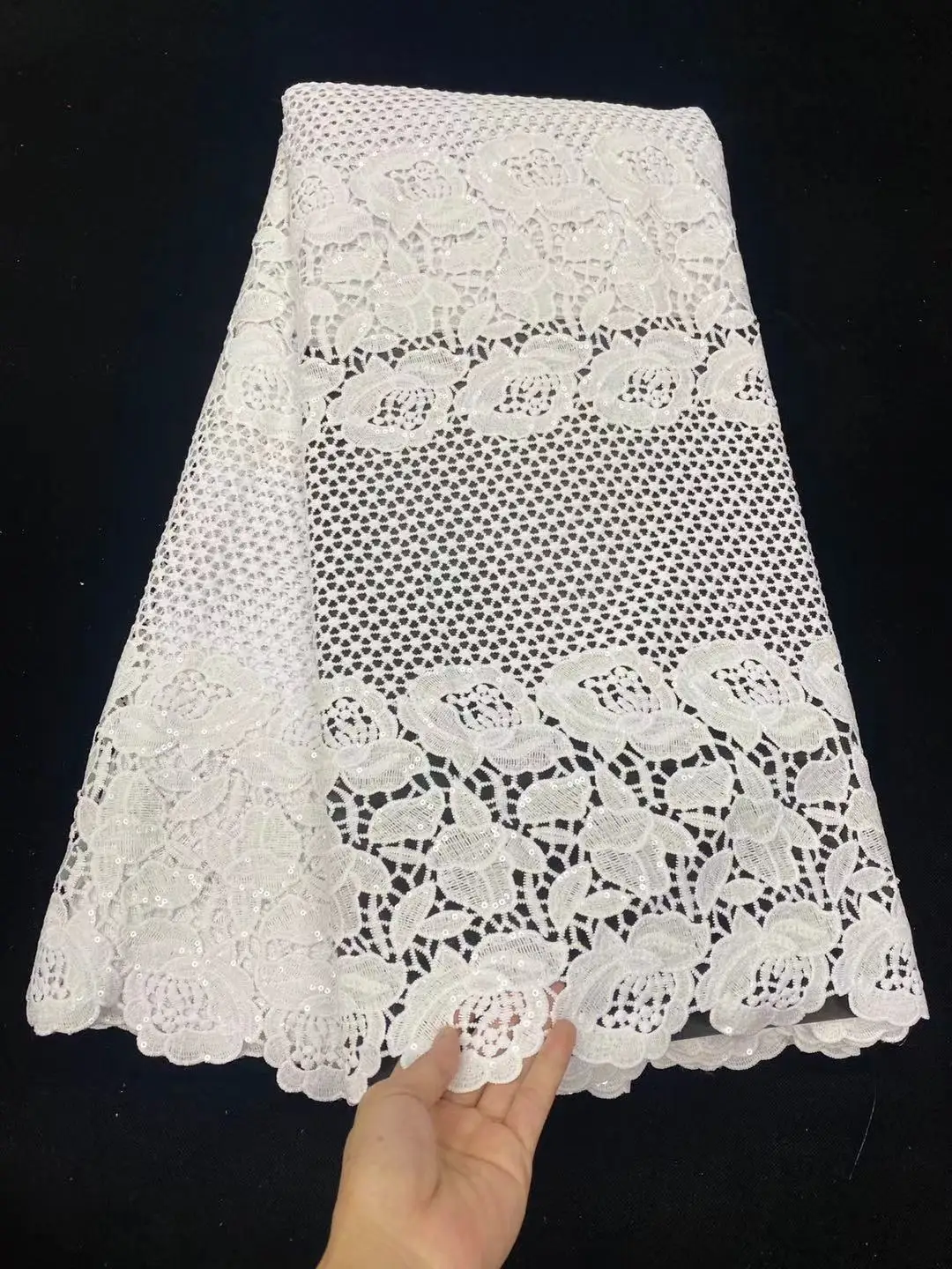 

Pure White Lace Fabric 2021 High Quality Lace Nigerian Sequin Lace Fabric French Milk Silk Fabric For Wedding Dress A1106