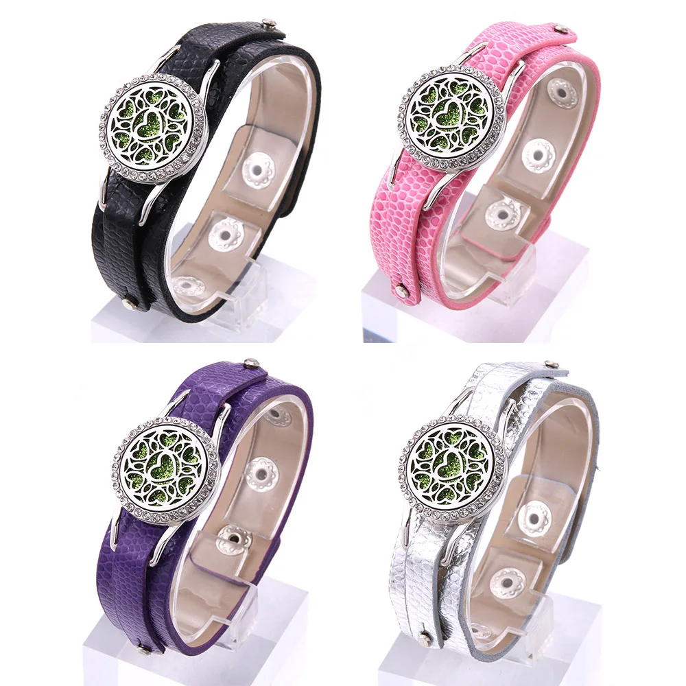 

New Leather Aromatherapy Bracelet Exquisite Rhinestone Trim Heart Essential Oil Diffuser Locket Bracelet Women's Charm Jewelry