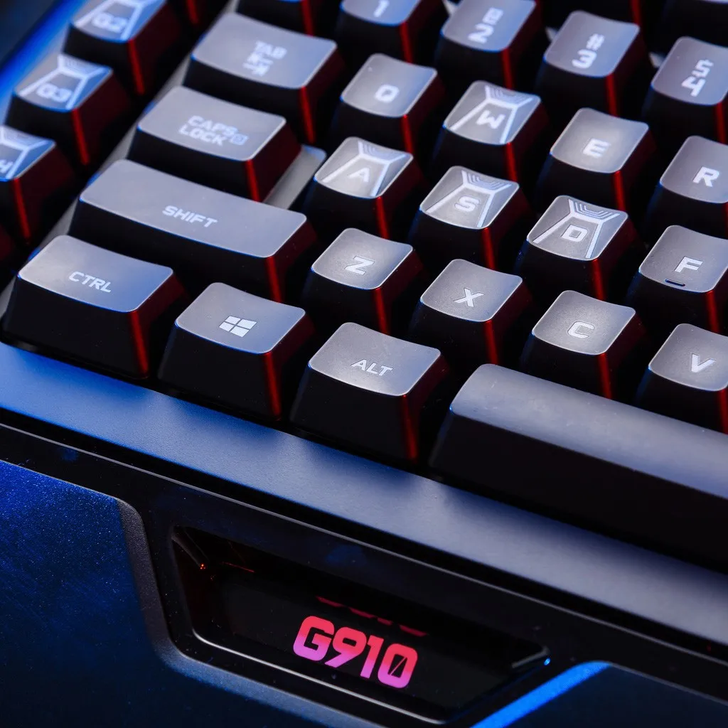Проводная игровая клавиатура Logitech G910 механическая программируемая с RGB