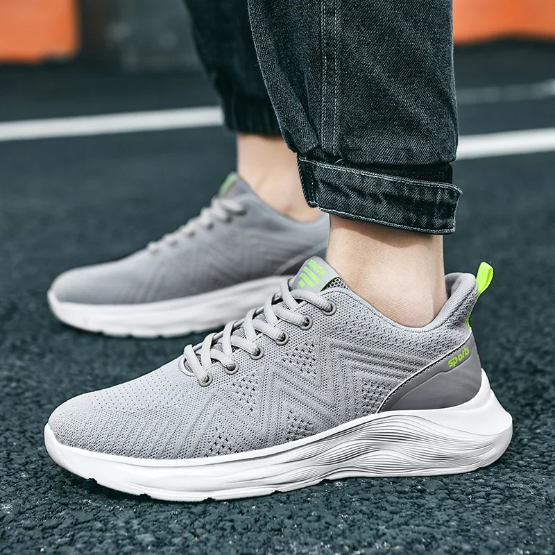

2020 New Shoes Men Breathable Air Mesh Sneakers Plus Size 46 Men Casual Walking Shoes Lace Up Tenis Fashion Zapatillas Hombre