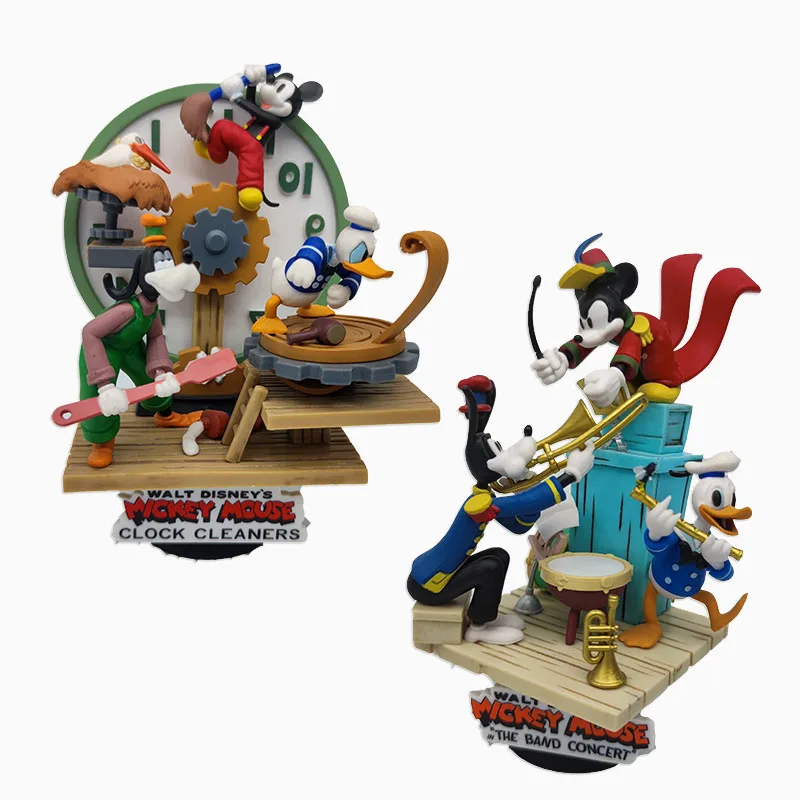 

Cartoon scene decoration ornaments collection clock cleaners The band concert