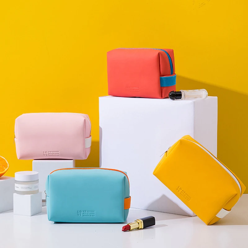 

Женская дорожная косметичка, водонепроницаемый Органайзер из искусственной кожи карамельных цветов, портативная Сумочка для Хранения Туа...
