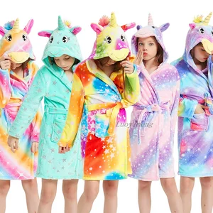 Зимняя модель для мальчиков и девочек, единорог, халаты с капюшоном, полотенце, Пляжная детская одежда для сна, детская одежда, детские пижамы, ночная рубашка