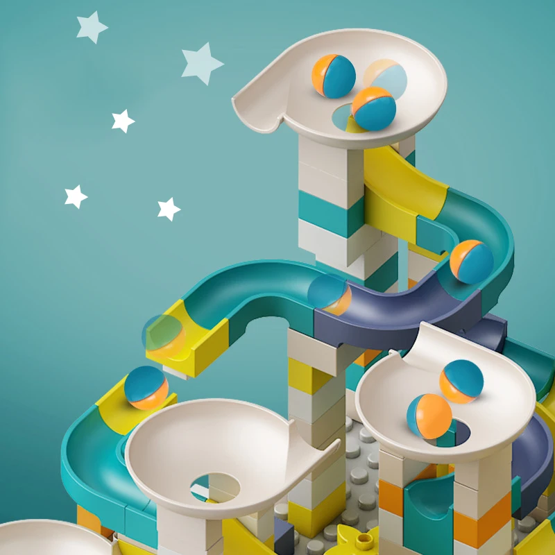 Конструктор из крупных частиц совместимый с фирменными шариками непрерывная