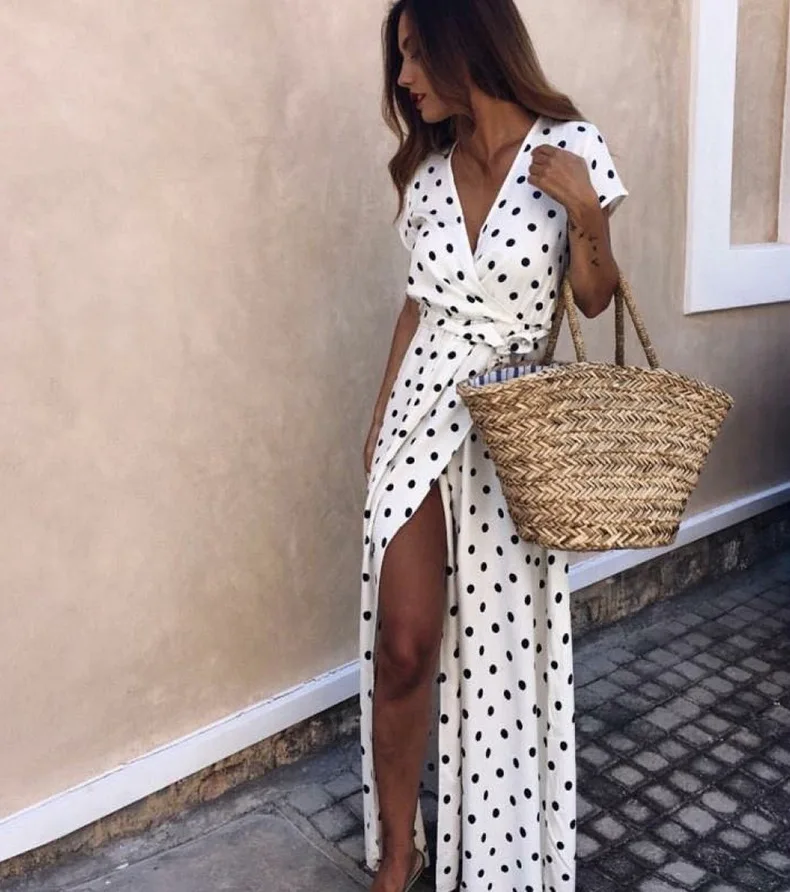 

2021 summer new short-sleeved V-neck low-cut print polka-dot dress