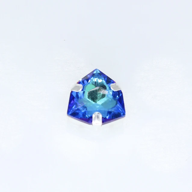 Мульти Форма шить на серебряной оправе пламени радужные стразы с украшением в