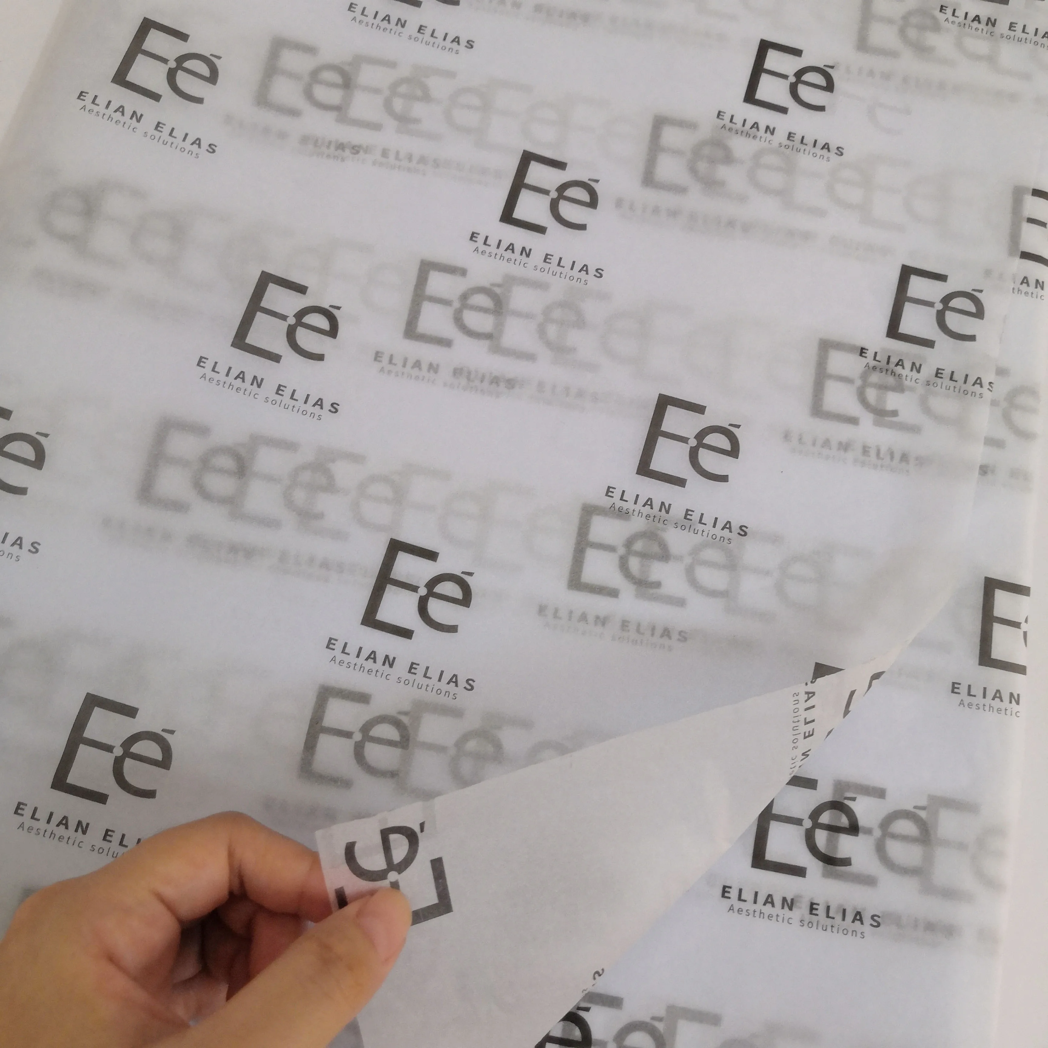 Индивидуальная упаковка салфеток шелковая печатная бумага с логотипом для