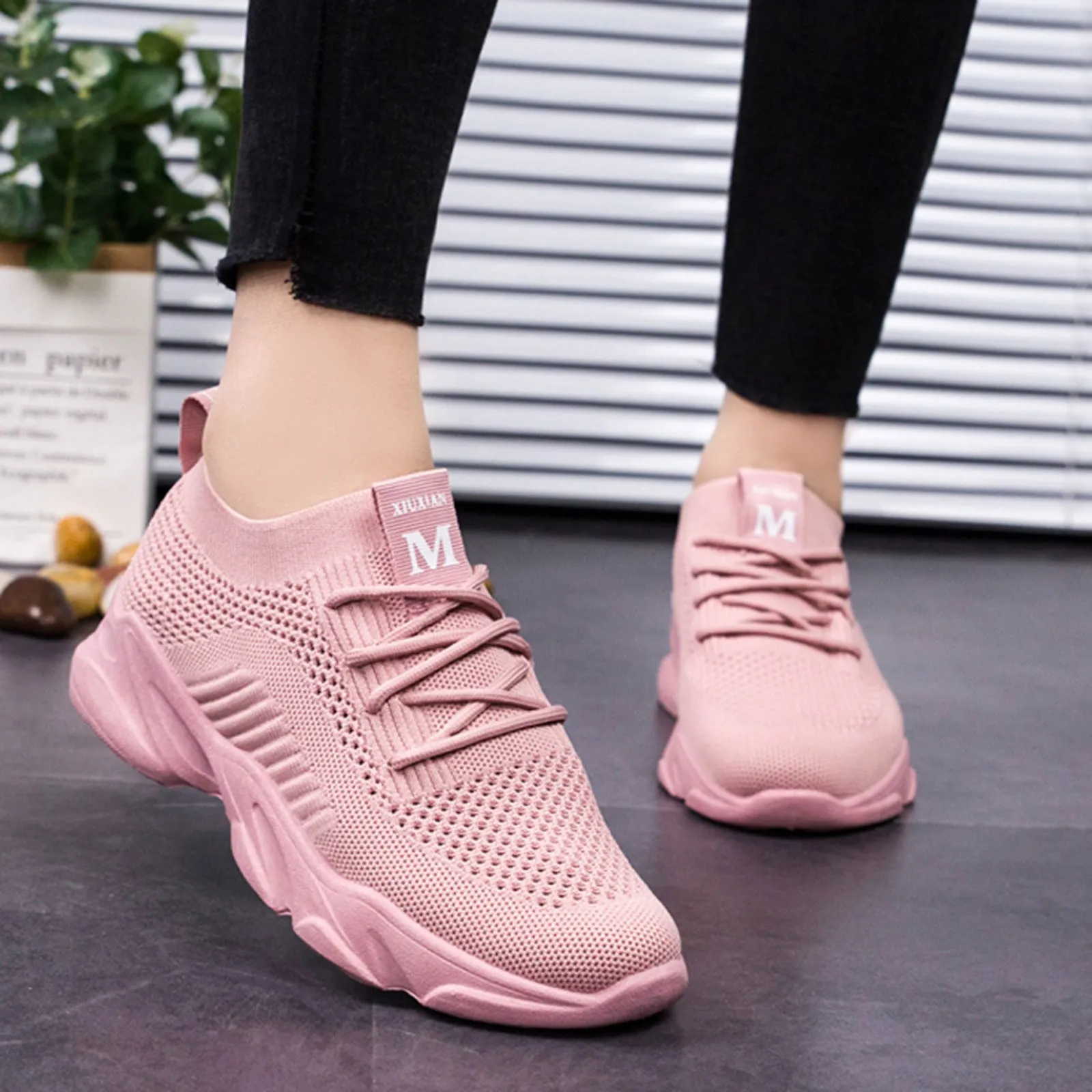 

Fashion Women's Casual Shoes Mesh Breathable Comrfortable Slip-on Wedges Outdoor Leisure Sneakers Sports Walking Vulcanize Shoes